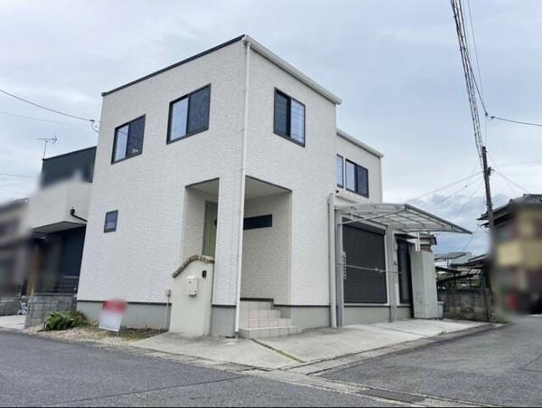 栗東市川辺の中古一戸建