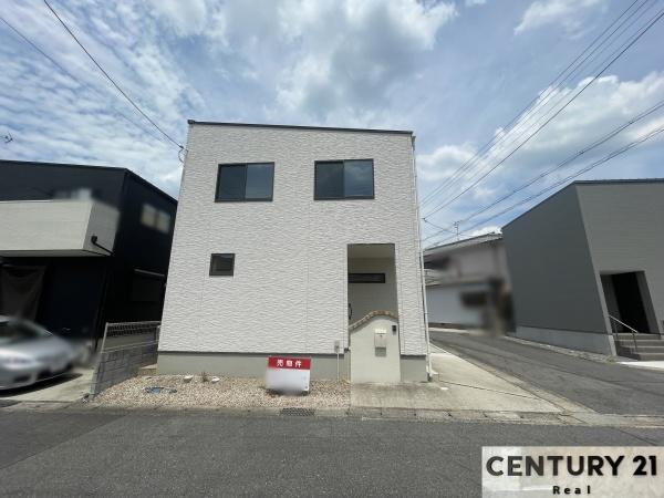 栗東市川辺の中古一戸建て