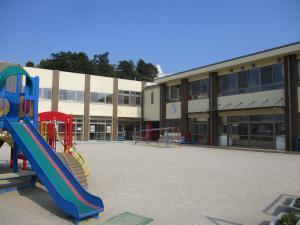 草津市岡本町の中古一戸建て(草津市立志津こども園)