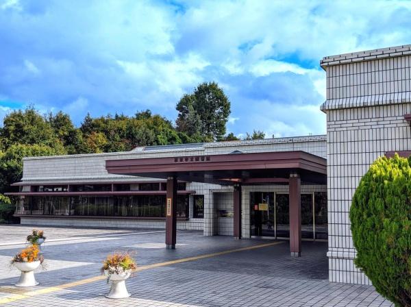 栗東市小野の土地(栗東市立図書館)