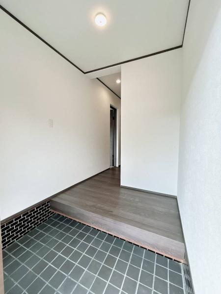 野洲市小篠原の中古一戸建て