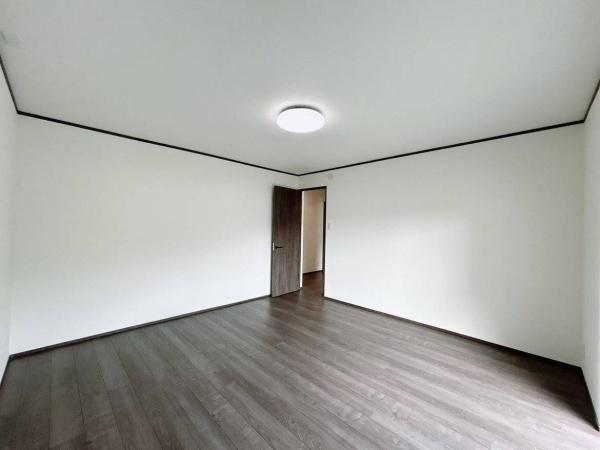野洲市小篠原の中古一戸建て