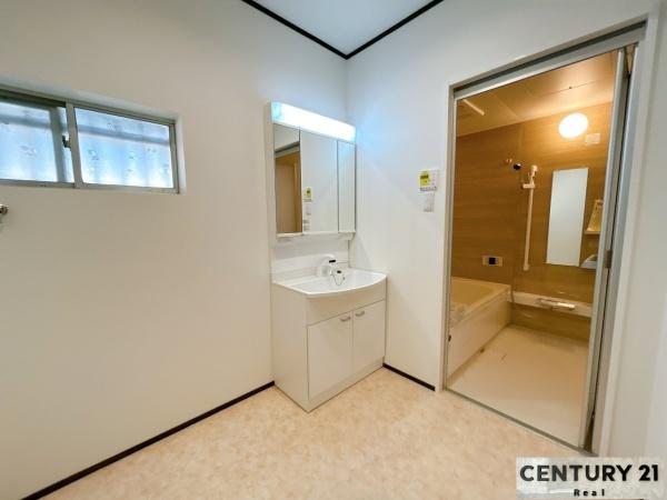 野洲市小篠原の中古一戸建て