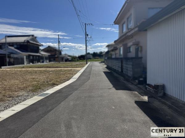 野洲市六条の土地