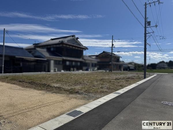 野洲市六条の土地