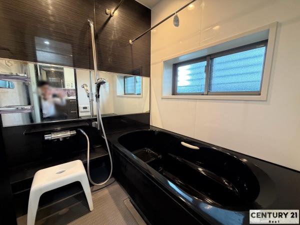 野洲市上屋の中古一戸建
