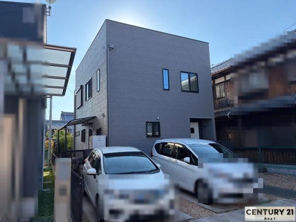 栗東市小平井３丁目の中古一戸建て