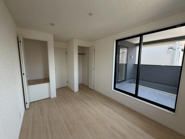岡崎市矢作町第19　新築戸建　2号棟