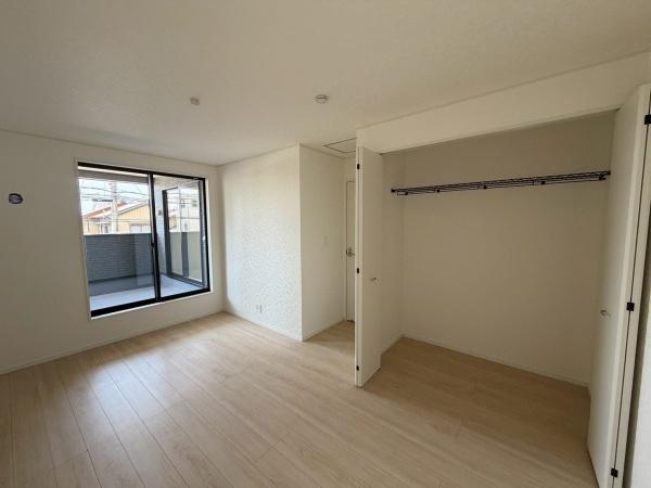 岡崎市矢作町第19　新築戸建　2号棟