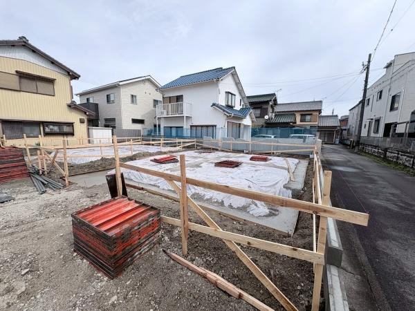 岡崎市大和町第6　新築戸建　2号棟