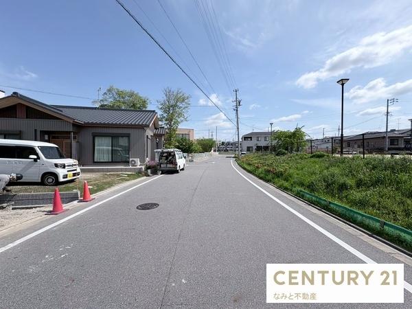 岡崎市蓑川町３丁目の新築一戸建