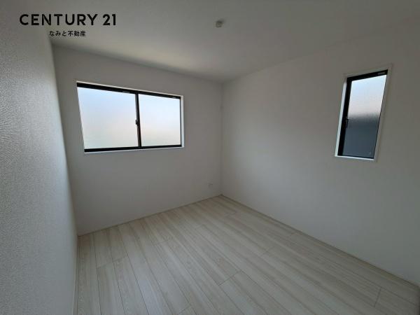 岡崎市大西町　新築戸建　2号棟