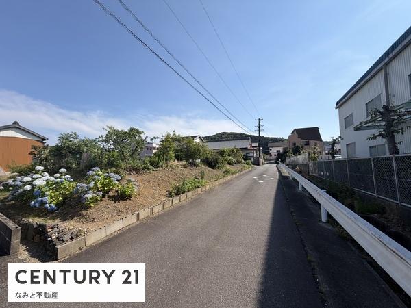額田郡幸田町大字深溝字札ノ辻の土地