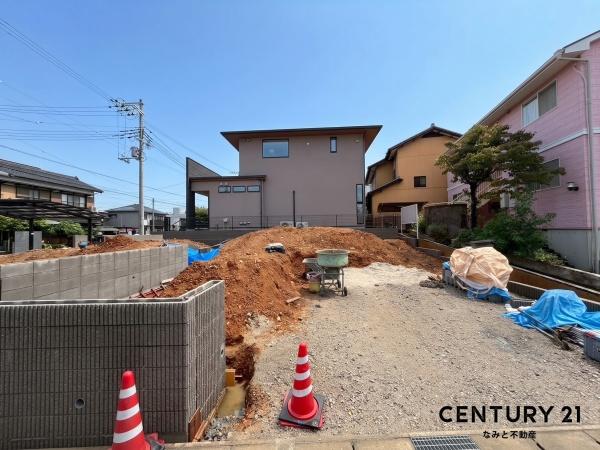岡崎市竜美北　新築戸建　2号棟