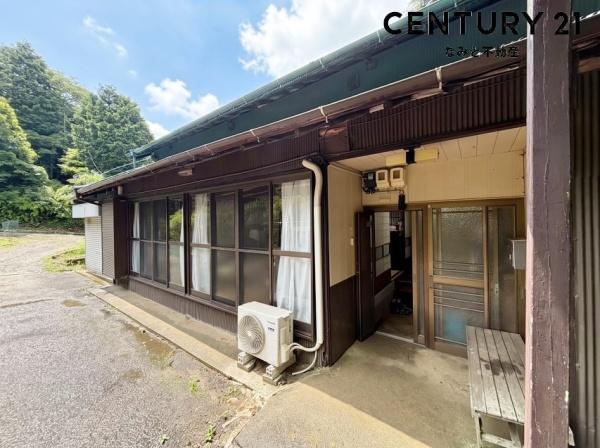 岡崎市山綱町字扇子山の中古一戸建て