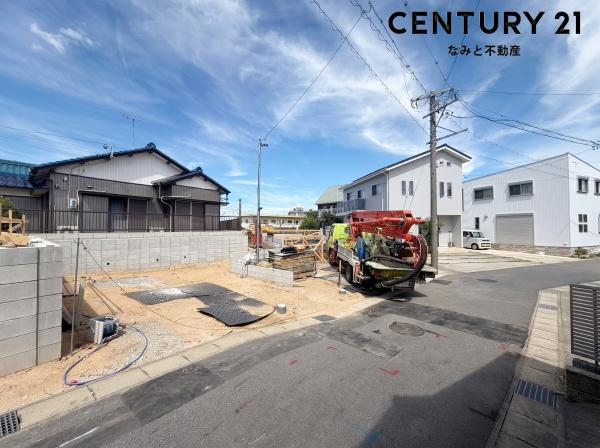岡崎市若松町　新築戸建　2号棟