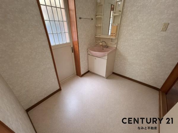 岡崎市木下町字夏見蔵連の中古一戸建て