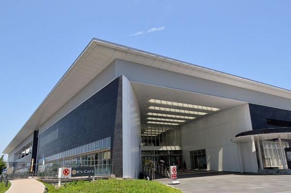 三旺マンション東岡崎(岡崎市立中央図書館)