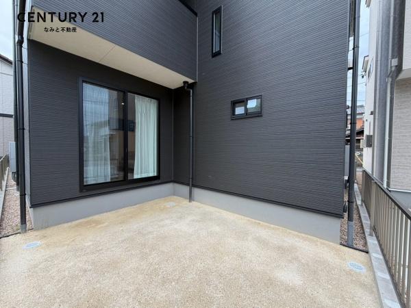 岡崎市日名本町　新築戸建