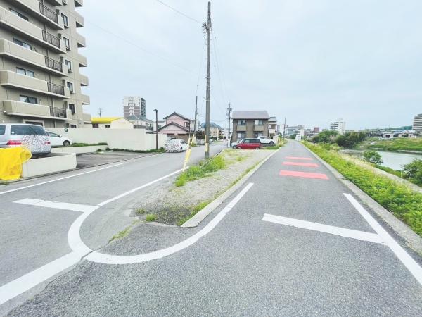 岡崎市明大寺町字河原の土地