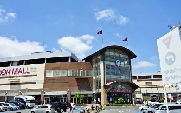 岡崎市竜美中1丁目の中古一戸建て(イオン岡崎南店)
