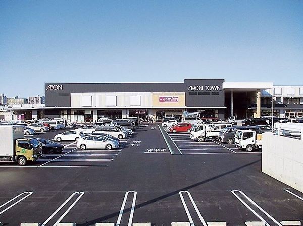 岡崎市岡町字西神馬崎南側の土地(ウエルシアイオンタウン岡崎美合店)