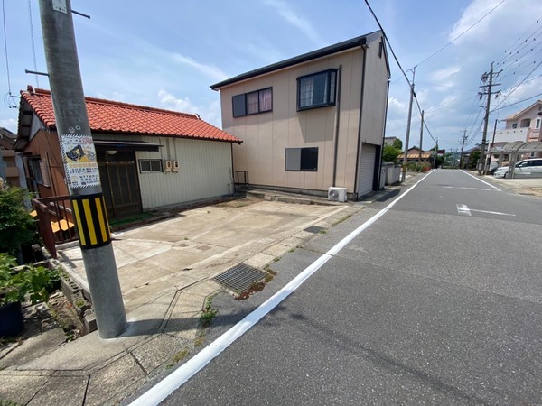 岡崎市岡町字西神馬崎南側の土地