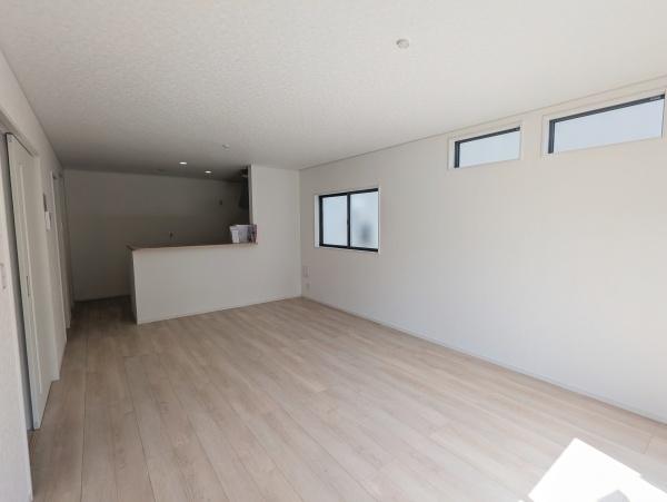 岡崎市小針町新築戸建1号棟
