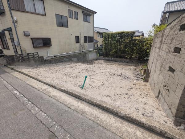岡崎市梅園町字１丁目の土地