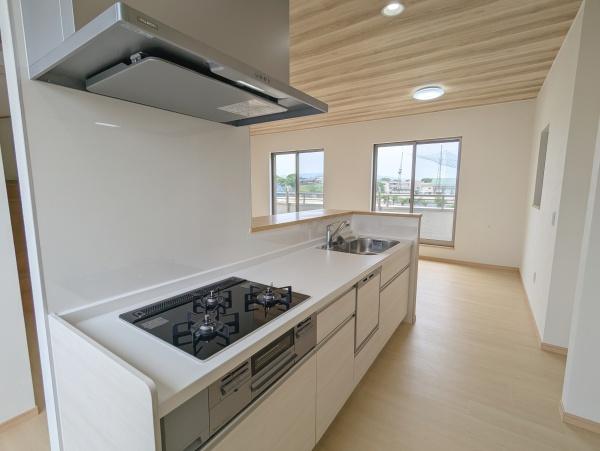 岡崎市戸崎町字藤狭の中古一戸建て