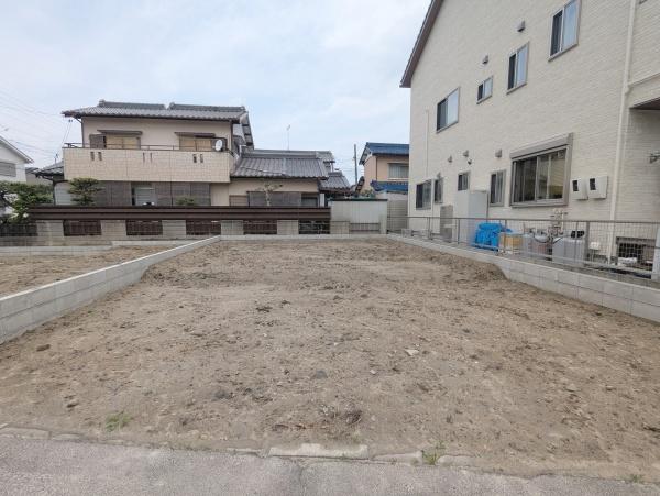 岡崎市寿町　新築戸建2号棟