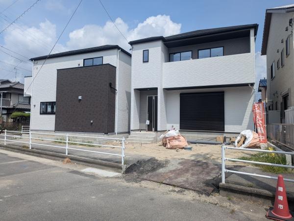 岡崎市寿町　新築戸建2号棟