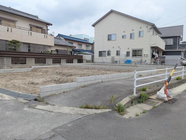 岡崎市寿町　新築戸建2号棟