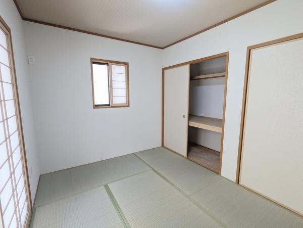 安城市里町１丁目の中古一戸建て