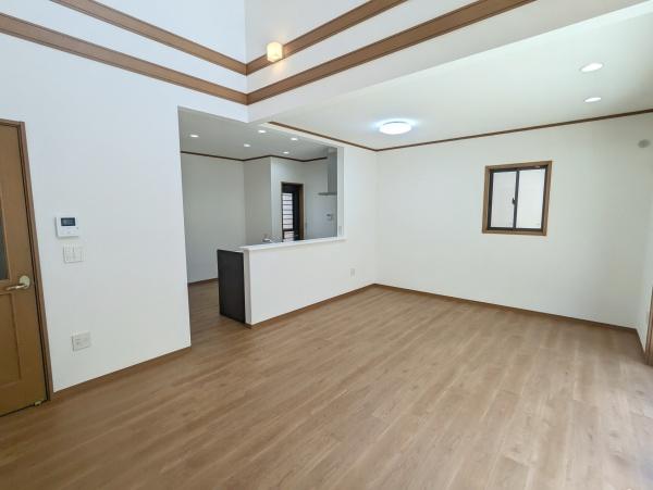 安城市里町１丁目の中古一戸建て