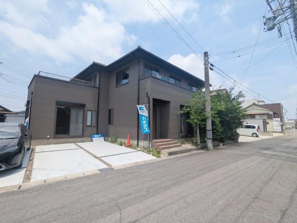 西尾市平坂町戸建