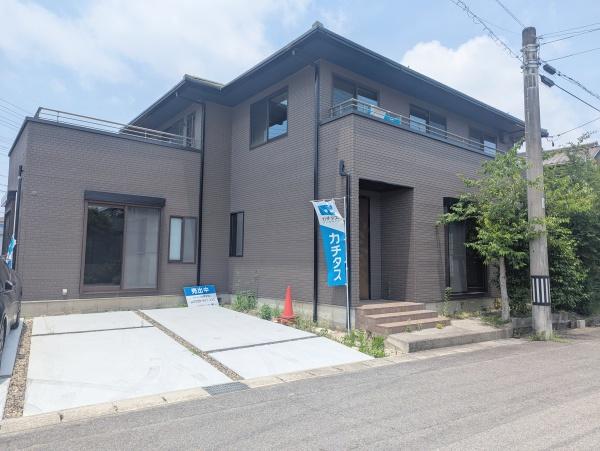 西尾市平坂町丸山の中古一戸建て