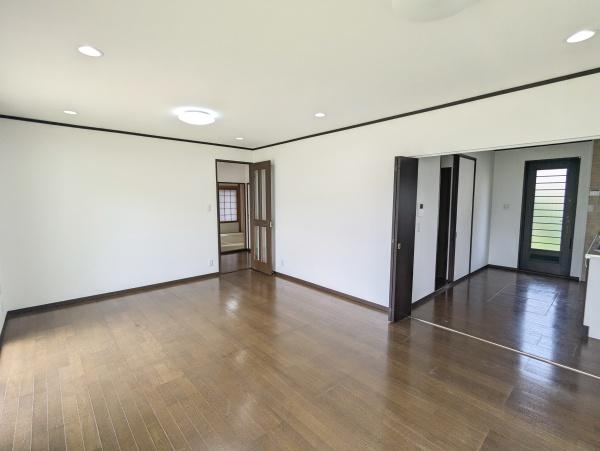 西尾市羽塚町戸建