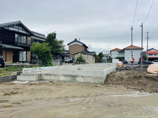 西尾市一色町一色　新築戸建１号棟