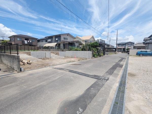 岡崎市中島西町　新築戸建2号棟