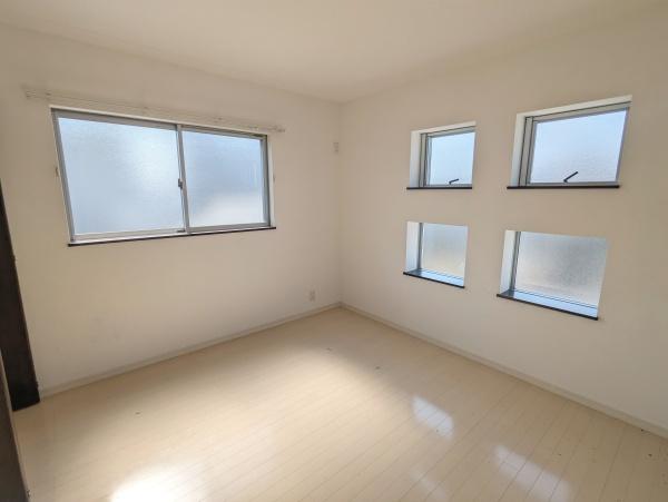 岡崎市柱曙２丁目の中古一戸建て