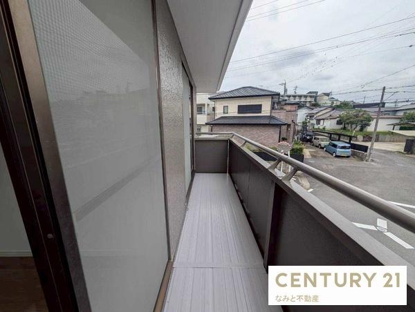 岡崎市鴨田南町の中古一戸建て(バルコニー)