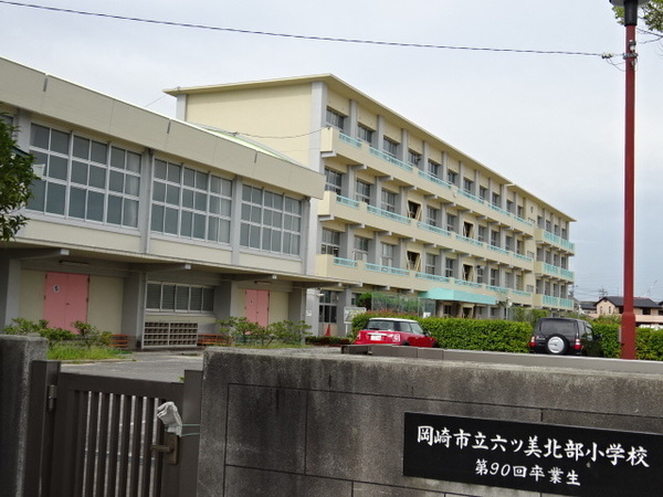 岡崎市赤渋町新築戸建 1号棟(岡崎市立六ツ美北部小学校)