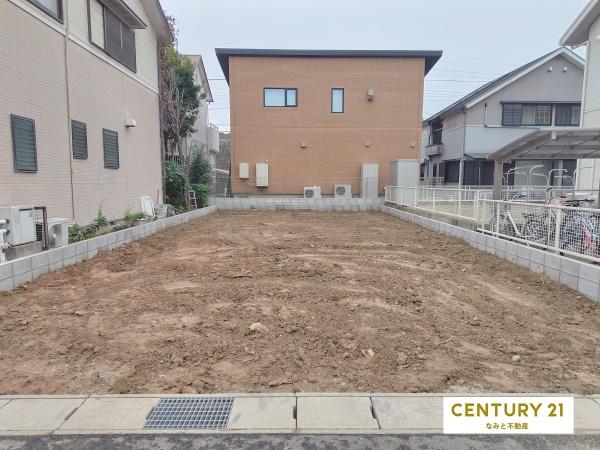 岡崎市六名南　新築戸建