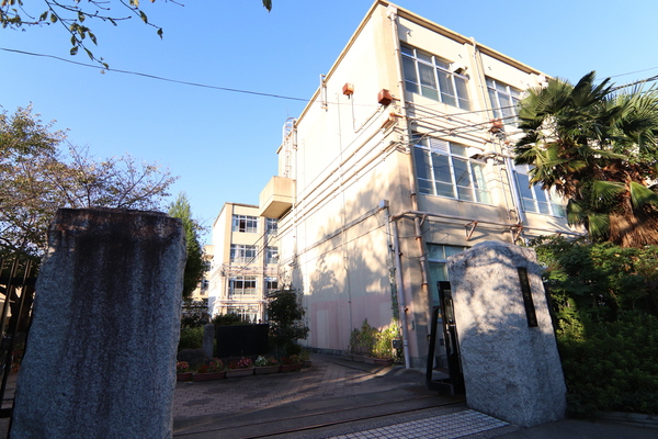グローバル太秦(京都市立蜂ケ岡中学校)