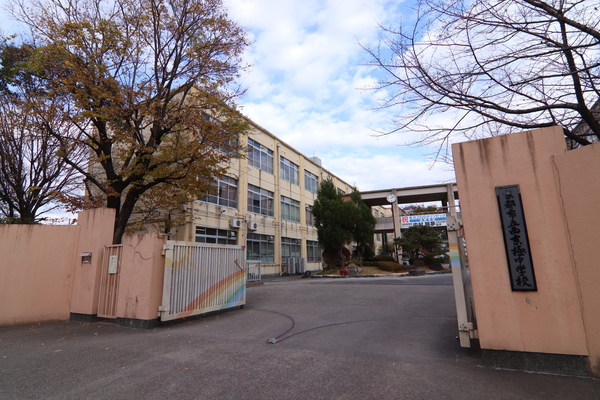 京都市右京区西京極畑田町の中古一戸建て(京都市立西京極中学校)