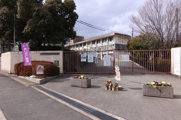 向日市寺戸町新田の新築一戸建(向日市立第6向陽小学校)