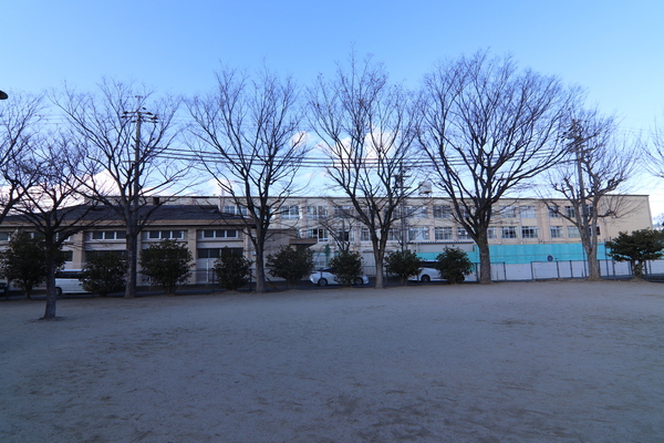 京都市西京区山田車塚町の新築一戸建(京都市立樫原中学校)