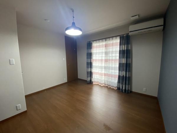 城陽市寺田市ノ久保の中古一戸建て
