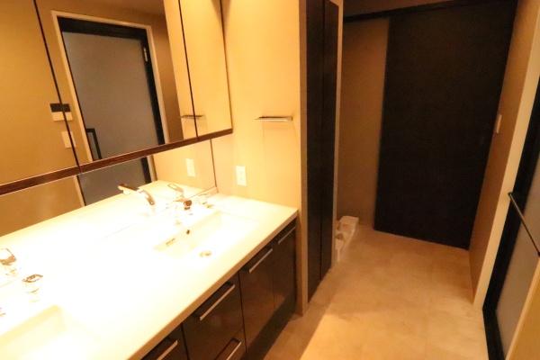 レーベン清水五条